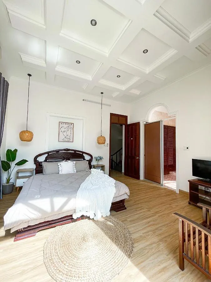 Villa Lavie House 2 - 8B Lac Long Quan Vung Tau